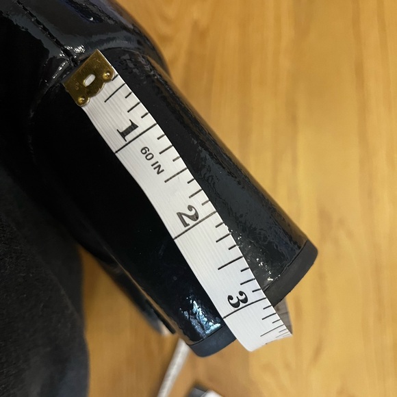 Black shiny boots - Picture 5 of 6